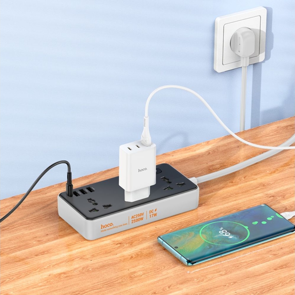 ������� �������� ���������� ���������� Hoco AC7A, 3 USB, 1 Type-C 3 �������, 150 ��, ������