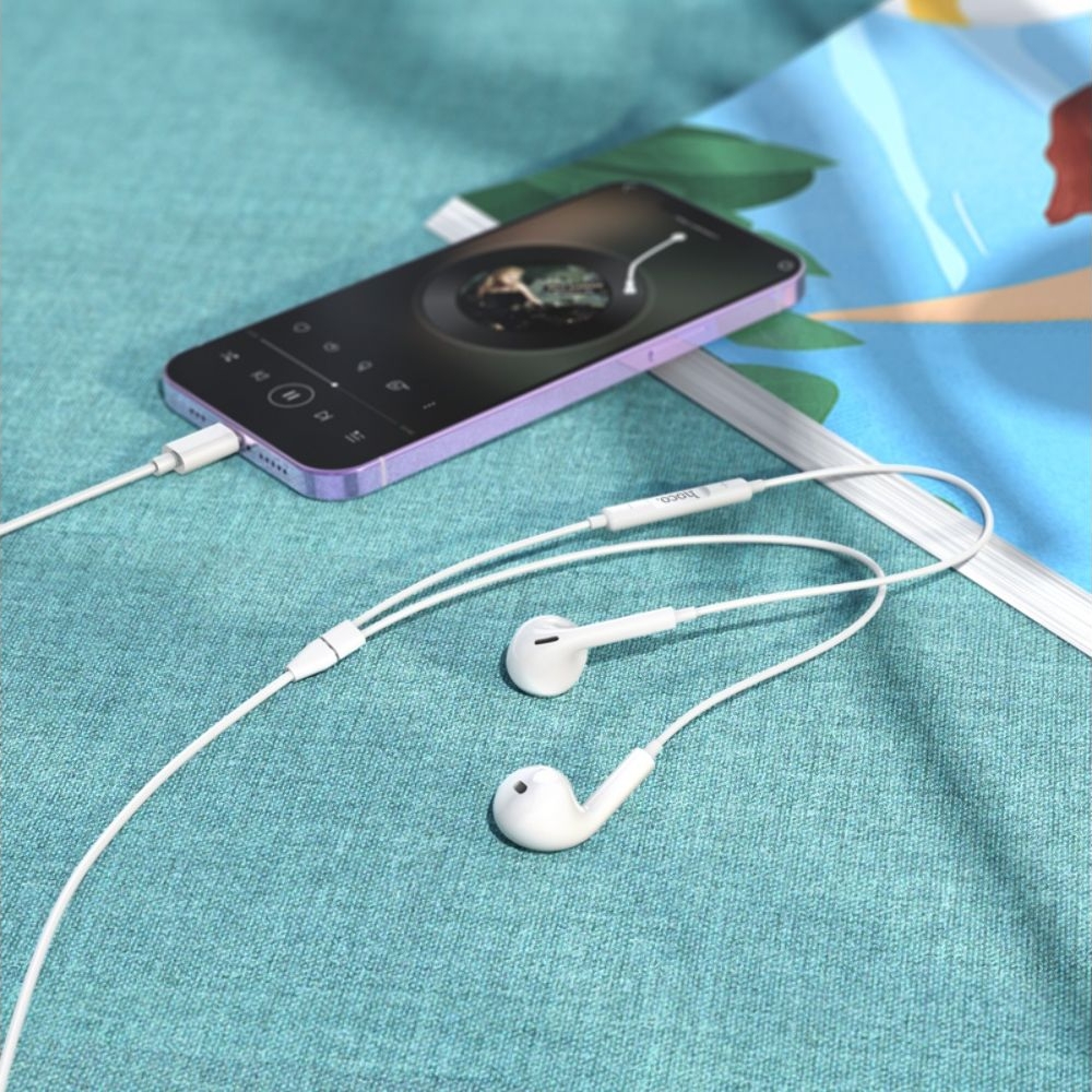 �������� ��������� �������� Hoco M111 Max � ���������� Lightning �����