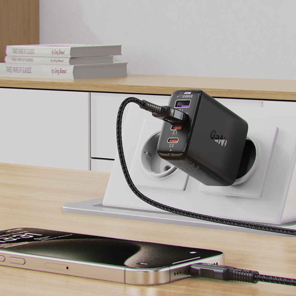 ������� �������� ���������� Acefast A61 2, 1 USB, 2 Type-C, Quick Charge, Power Delivery (45 ��) ������