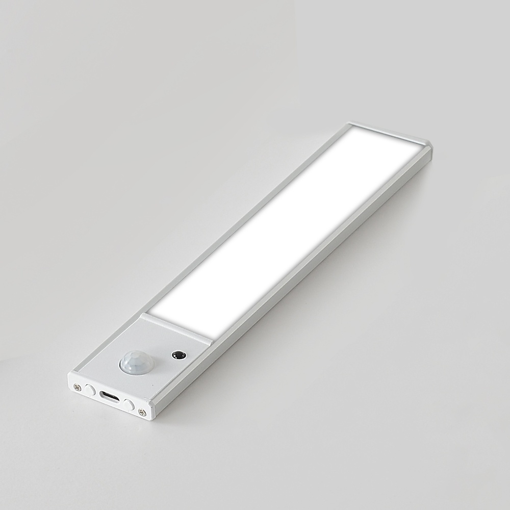 LED ���������� 20-2S � �������, �������������, �������� �������� � ������������ 20 �� 2W ����������� �����������