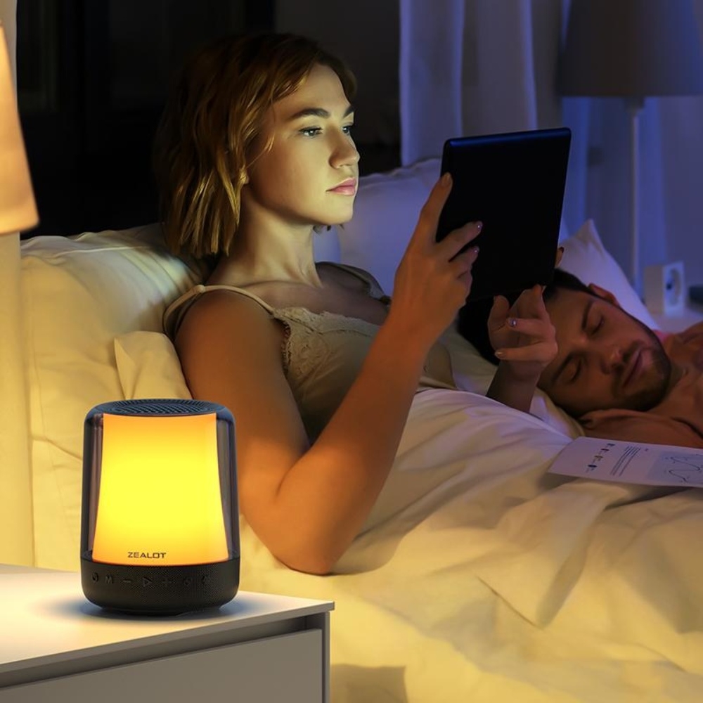 ����������� Bluetooth ������� ZEALOT S66 � LED ���������� Black